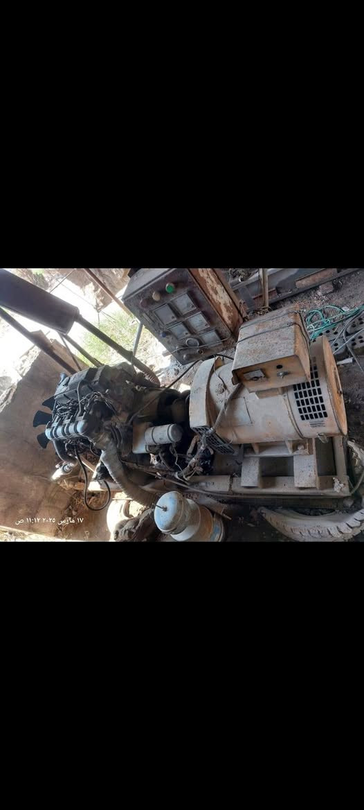 مولدات نوع كيه ٢٧٠٠ للبيع  سعر مليونين وبيه مجال ***********
