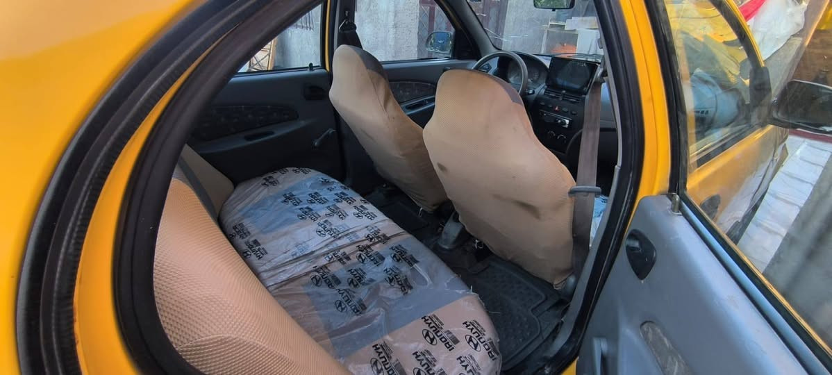 السلام عليكم  للبيع طيبه موديل 2015 رقم بغداد انكليزي مصفره هيه وغرامات تحويل مباشر مكينه وكير كفاله تبريد شغال سياره خير من الله الشراي  الاتصال *********** مستعجل على بيعته مكان السيارة بغداد جسر ديالى السعر مناسب جدا 30 ورقه
