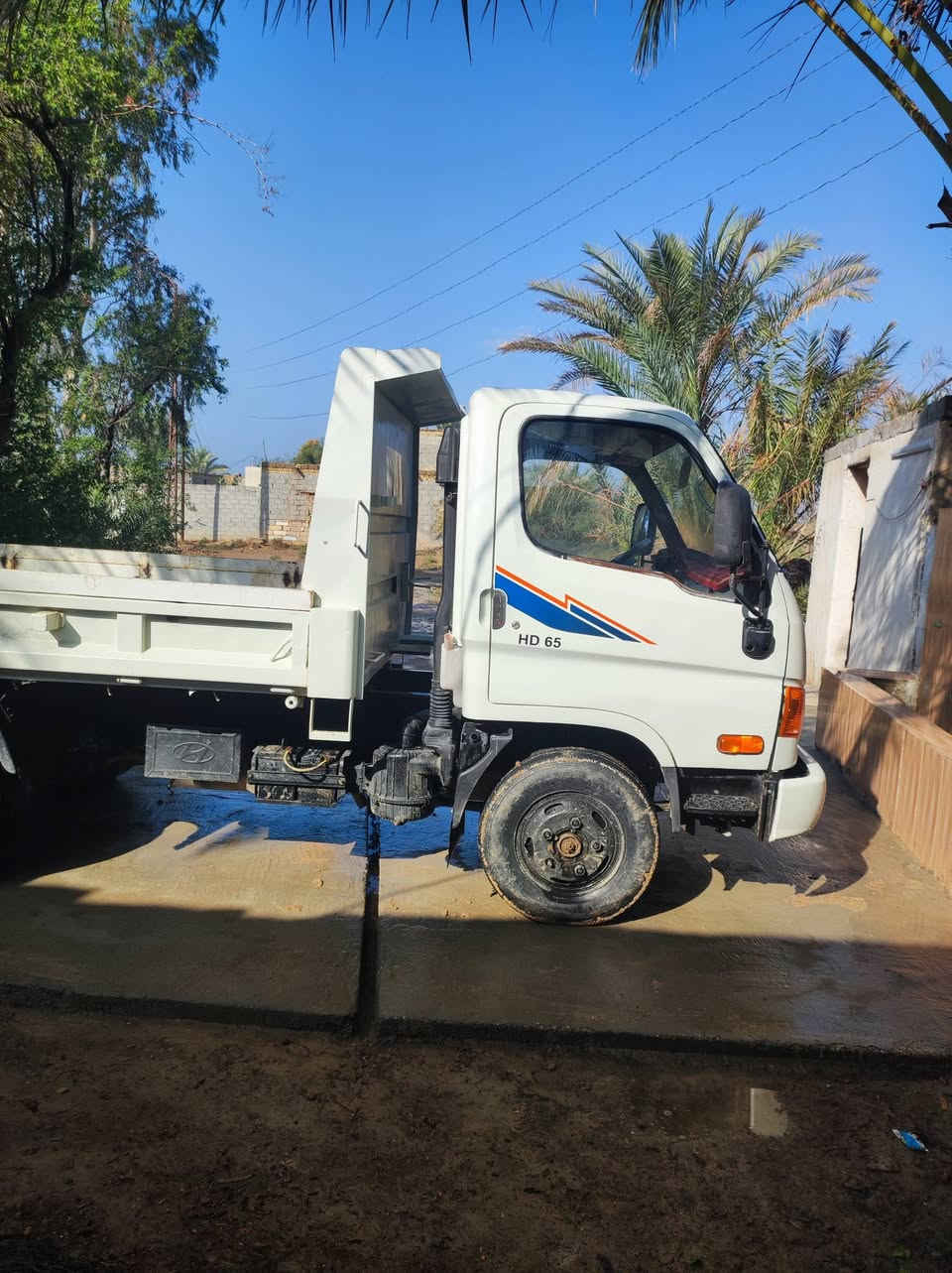 السلام عليكم كنتر هونداي قلاب بلاد مديل 2011 مكينه سوبر رقم أربيل سنويه منتهيه شراي  ***********
