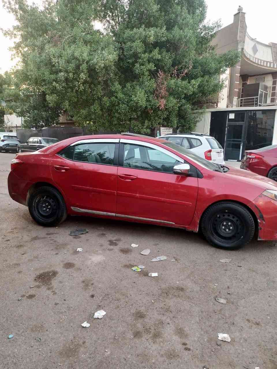 كورلا 2016 وارد أمريكي محرك 1800 فول مواصفات ماعده بصمه السياره صور الحادث مثل ماموضح  بيه كلير من امريكا الصفحه اليمنه مبدل الباب وره السايق نفس الون مطابق  السياره خير من الله جاهزه أرقام انكليزي رقم سليمانيه مكان السياره بغداد السعر قفل 105 ***********
