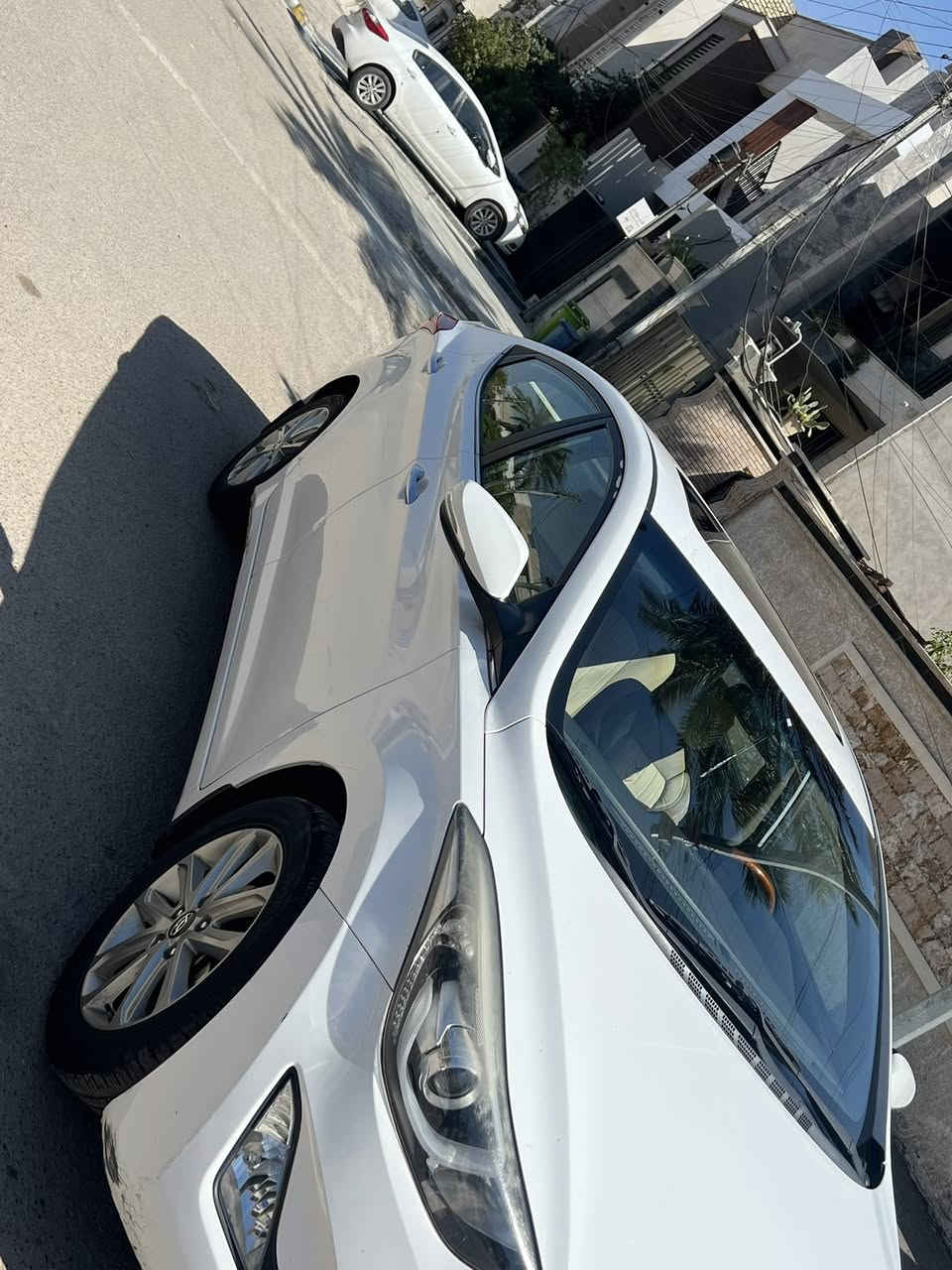 سلام عليكم النترا خليجي موديل 2015 مكينة 2000 دوش فتحة داخل صاج مري شفط تحكم ستيرن تخم تاير جديد رقم بغداد بأسمي السيارة ماشية 107 مكفولة من الصبغ مكان السيارة بغداد حي القاهرة *********** السعر 120
