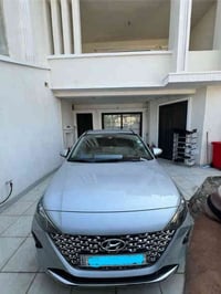 هونداي اكسنت ٢٢ خليجي ماشية ٧٠٠٠٠  سيارة جديدة ومكفولة كامل وبعدها على...