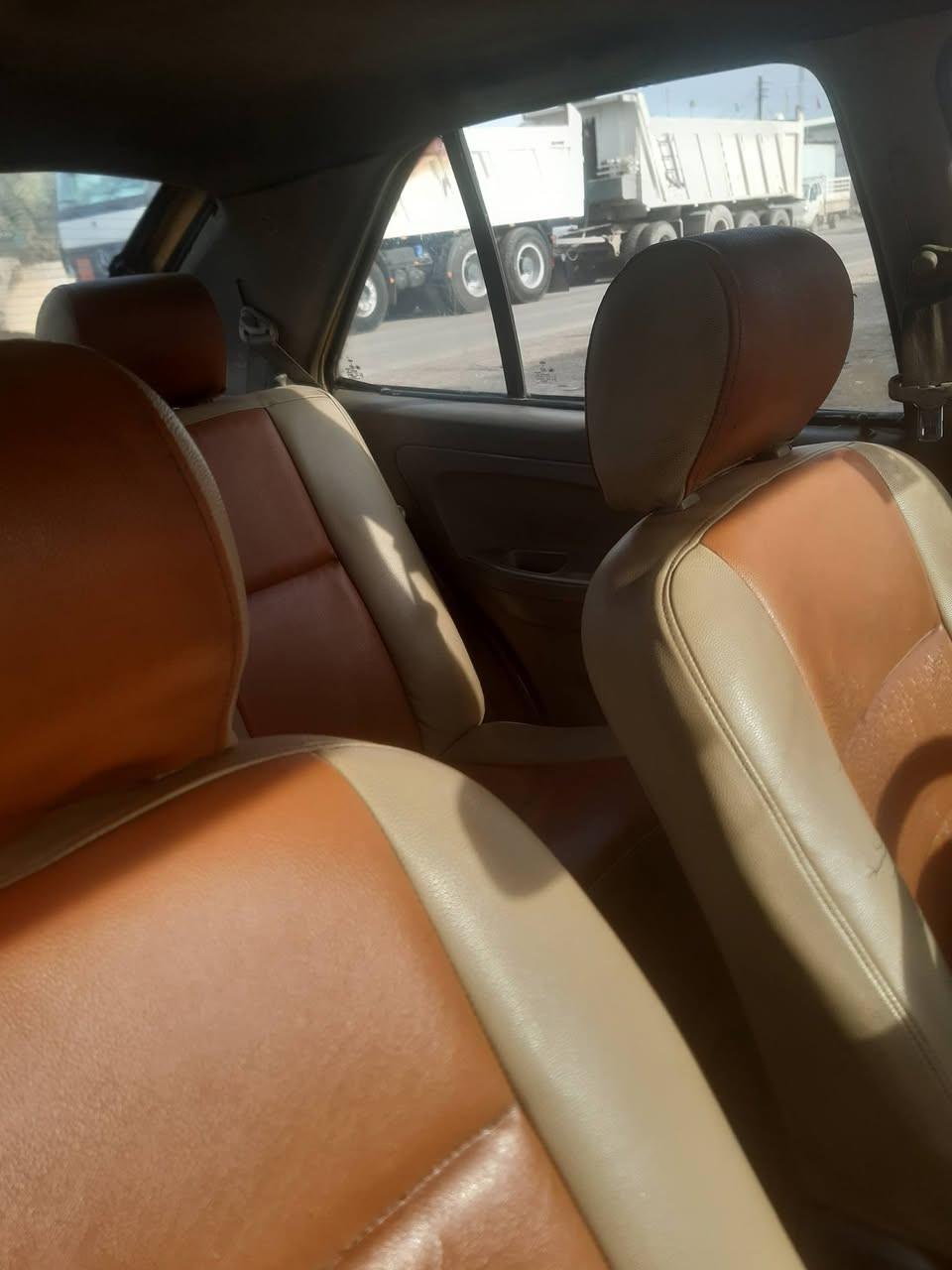 السلام عليكم شيري كوين للبيع موديل ١١ السيارة خير من الله لا صبغ ولا اي شي مكينه رنك وبستم سيفا السعر٢٧ وبيها مجال العنوان ديالى بعقوبه قرب مرور ديالى الاستفسار اكثر اتصال عله هاذة الرقم ***********
