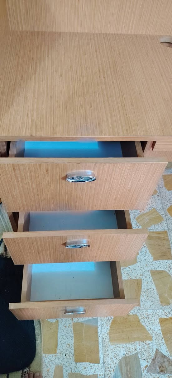 وتكدر تستخدمه هواي استخدامات
عرض 65
طول 160
استخدام اقل الشهرين
وزن ثقيل
250 وبي مجال
مكاني ديوانية المركز
***********
