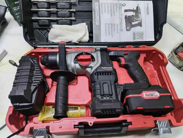 عدد بارك سايد  الماني اصلي
التفاصيل داخل المنشور الاسعار  تحت الصور
للحجز والاستفسار   *********** وتساب
التوصيل ٥ الف كال المحافظات
