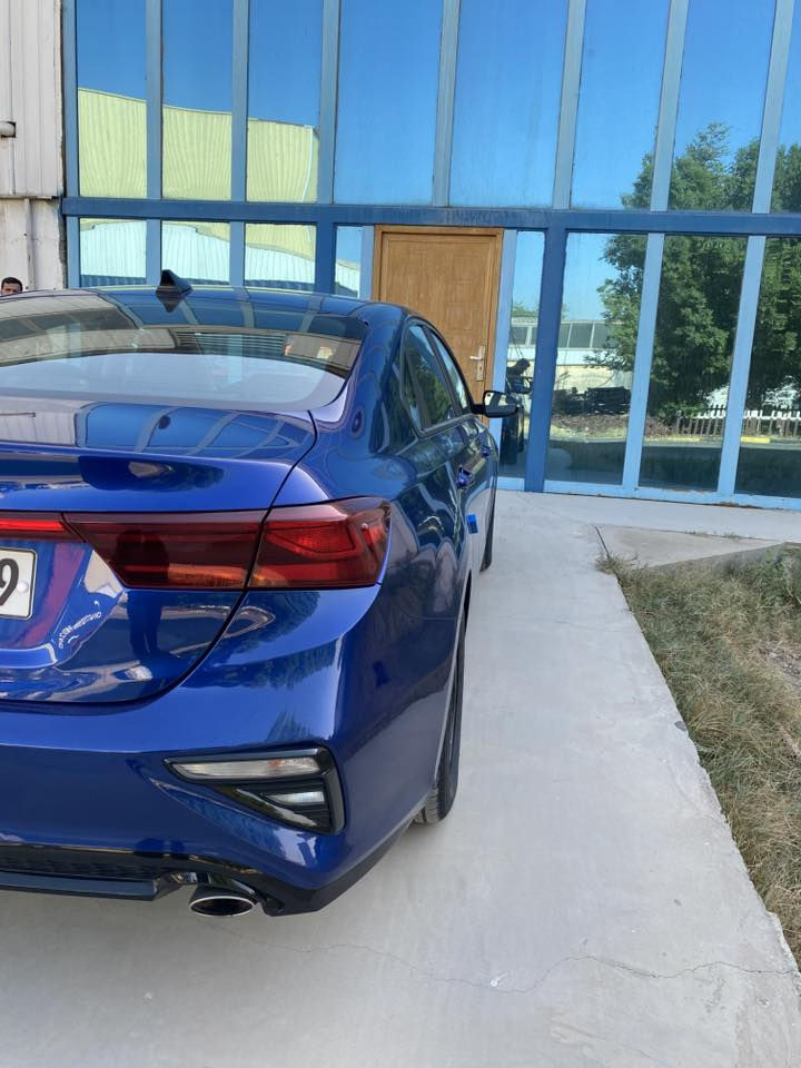 سلام عليكم للبيع كيا فورتي موديل 2021 رقم أربيل السياره حادثها أربع قطع موضح بلمنشور بيها باب السايق والجاملغ الأمامي والباب الخلفي وره السايق تبديل الجاملغ الخلفي تصليح السياره جاهزه من كلشي كير محرك كفاله تحتوي على منظومه غاز السياره تأخذها كبل لشارع مكان السياره بغداد الزعفرانيه تواصل متواجد واتس آب *********** السعر 133$ كتلوكات الشركه موجوده تخم ويل وتاير جديد السياره جاهزه كبل لشارع
