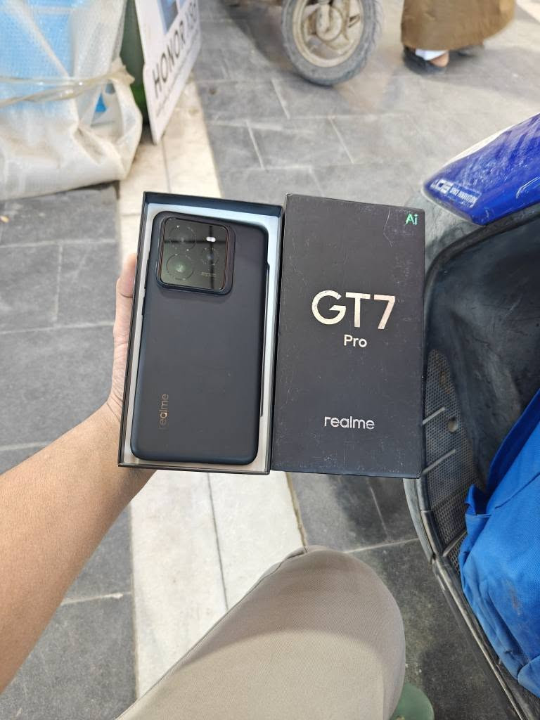 جهاز ريلمي جي تي 7 برو مستخدم نضافه 95 بلميه شاشه OLID 120 هرتز ذاكره 512 الرام 12 معالج سنابدراكون 8ELET بوبجي 120 فريم مقاوم للماء والغبار كامره 50 +50 بطاريه 6500 شحن 120 واط صوت ستريو كامل ملحقات السعر 700 المكان ناصريه حبوبي قرب الوطني *********** ناصرية, ذي قار
