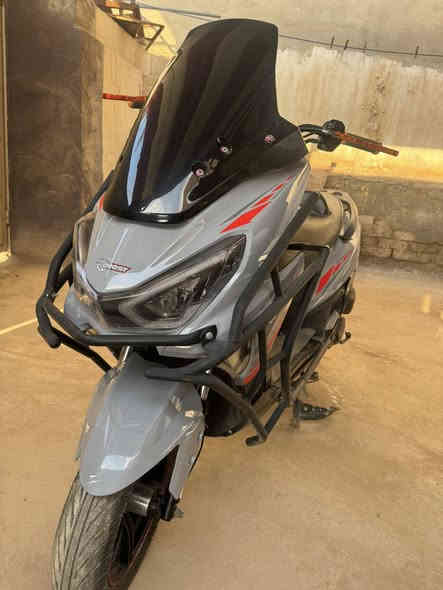 السلام عليكم دارجه كوست مديل 2024 فول برغي ما مفتوح بيه كلشي شغال مكفول من الضربه السعر 800 وبيه مجال 

غير متواجد على فيس 
مكاني حله

***********
