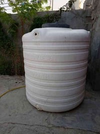 براميل ١طن ونص • زبير حي الاسرى • للبيع