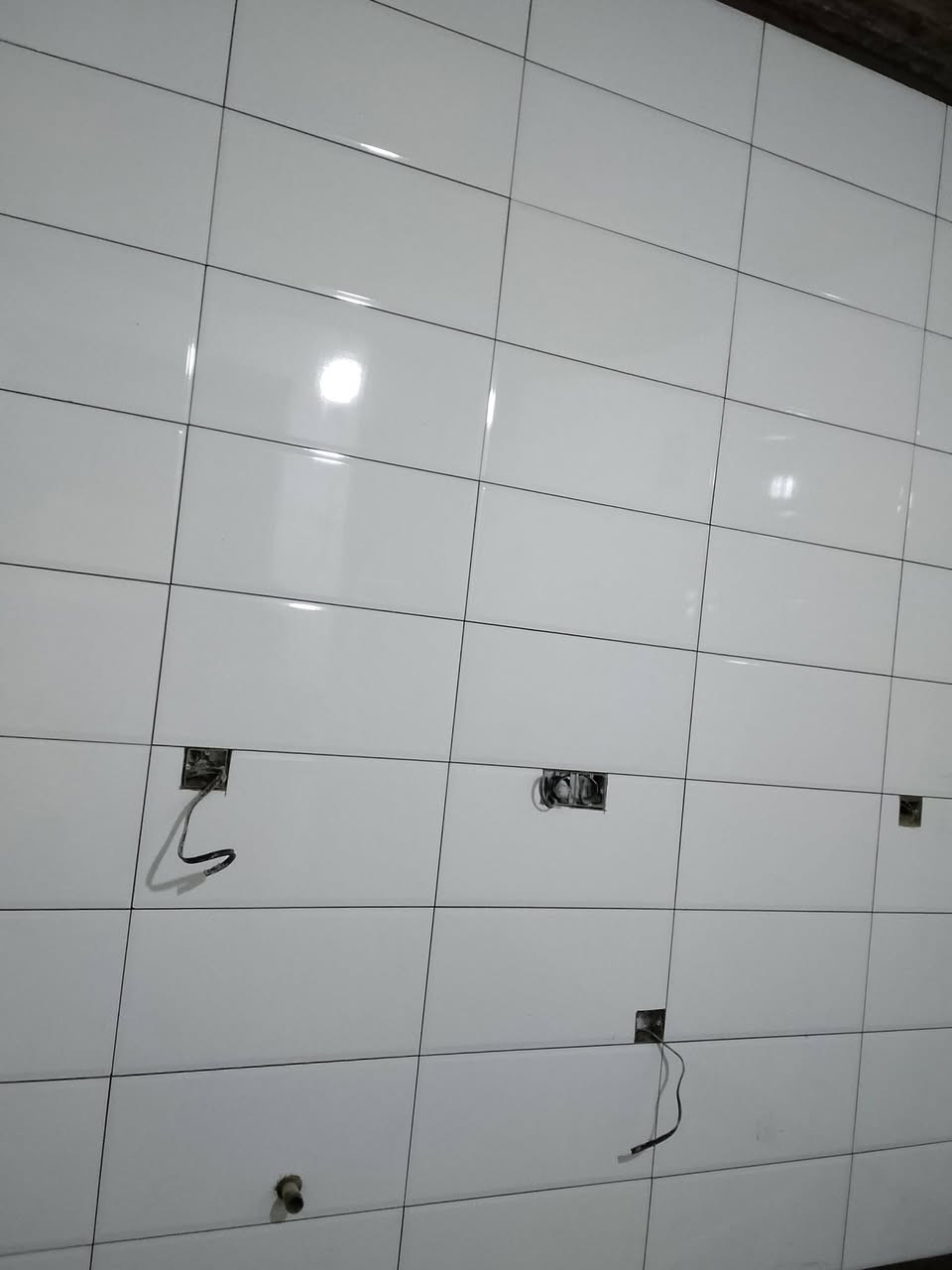 سلام عليكم خلفه سيراميك مصري درجه اولى جميع انواع السيراميك مرمر وكاشي رقم الوتس 
***********
