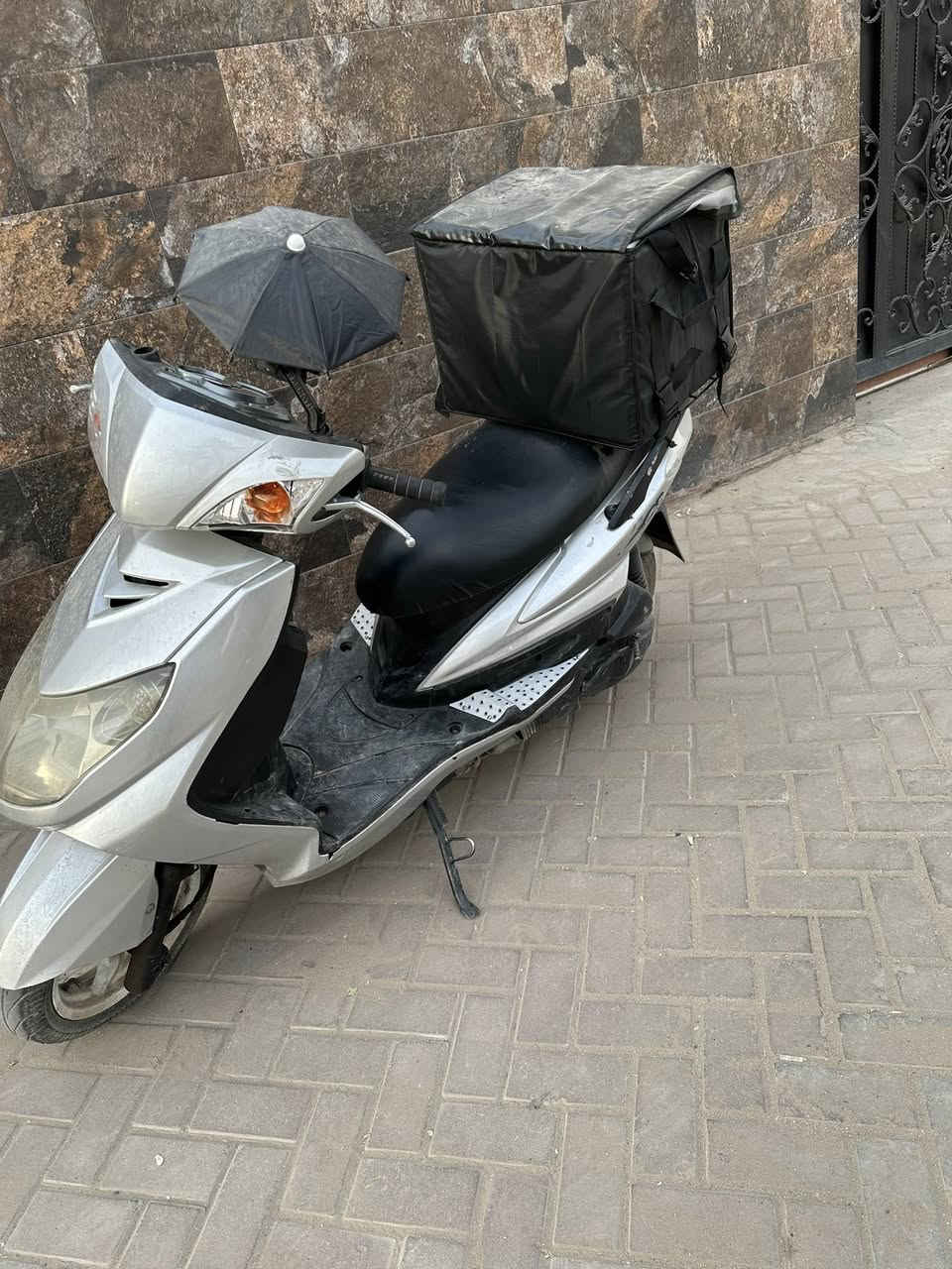 نقصها فقط جامه مال اشاره او واير مال كيلو متر فقط الباقي مكفول مكاني الاعضميه  سعره 600الرقم***********
