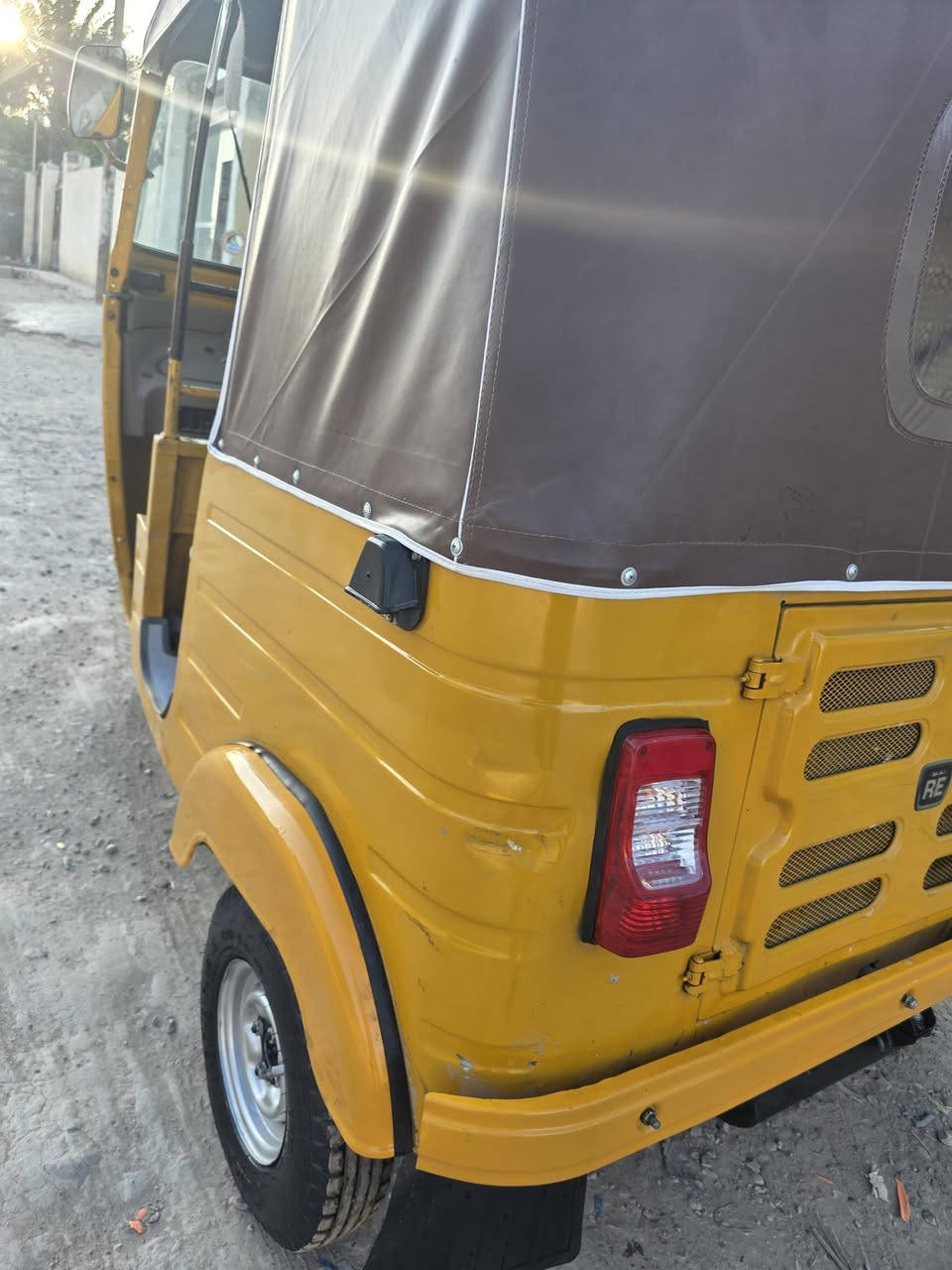 20شهر 12
رقم وسنويه بغداد 

المعامل السياحي 

0770567976


**إذا كنت صاحب هذا الإعلان وتريد حذفه لأي سبب، رجاءا أرسل رسالة إلى الدعم الفني**