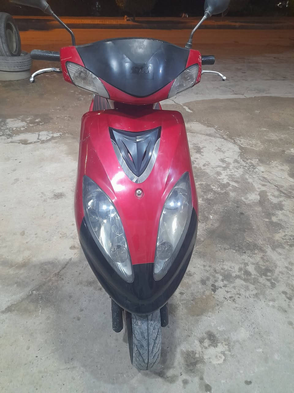 السلام عليكم
دراجة للبيع السعر 375 العنوان التأميم ٣٠ تموز 

رقم الهاتف ***********
