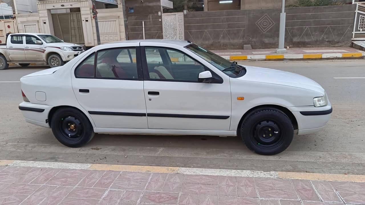 سلام عليكم 
سمند للبيع مابيه اي نقص موديل 11
سنويه بسمي لسنه31
سعر ٣٨ 
محرك فرنسي 
تبريد غاز فقط اذا بي غير الغاز طيح من سعره


**إذا كنت صاحب هذا الإعلان وتريد حذفه لأي سبب، رجاءا أرسل رسالة إلى الدعم الفني**