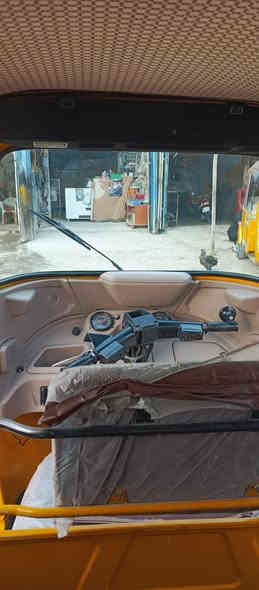 سلام عليكم تكتك للبيع 21رقم تحويل مباشر كشر كفاله معمر بس الدوس محرك جديد مبدل بي بستم وزنجيل سعرهه 7وبيهه مجال حك الجيه مكان التكتك بغداد حي البتول قرب فلكه حي النصر تواصل ***********
