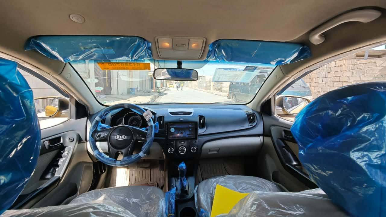 السلام عليكم سياره فورتي 2010 وارد كوري بدون ضرر  هيئه غرامات صفر  رقم اجنبي تبريد شرط ❄️❄️❄️ تدفئه نار 🔥🔥 بدون معجون محرك 16 كير شرط 95 بيها مجال قليل (***********)
