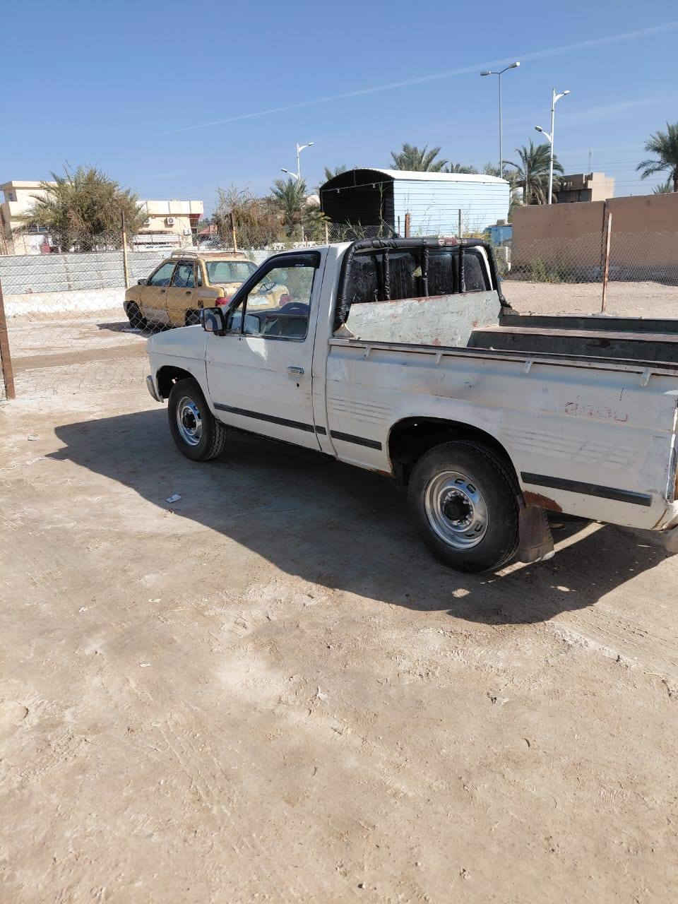 نيسان 95رقم نبار عامريت الفلوجه *********** سعر ٢٥وبيه مجال محر كير كسن شاصي مكفوله
