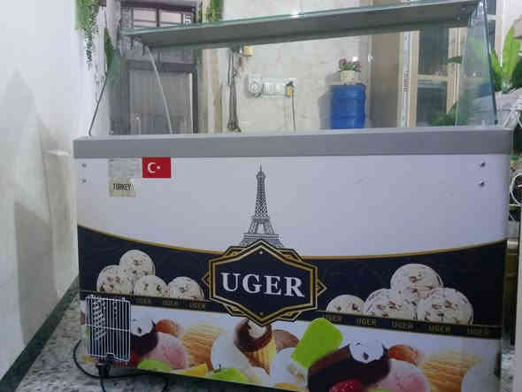 السلام عليكم 
عارضه يوكر جديده ما مستخدمه اهواي 
للبيع عدد 2 
 السعر الواحده 950000
مكان بغداد حي الجهاد
للاتصال ***********
