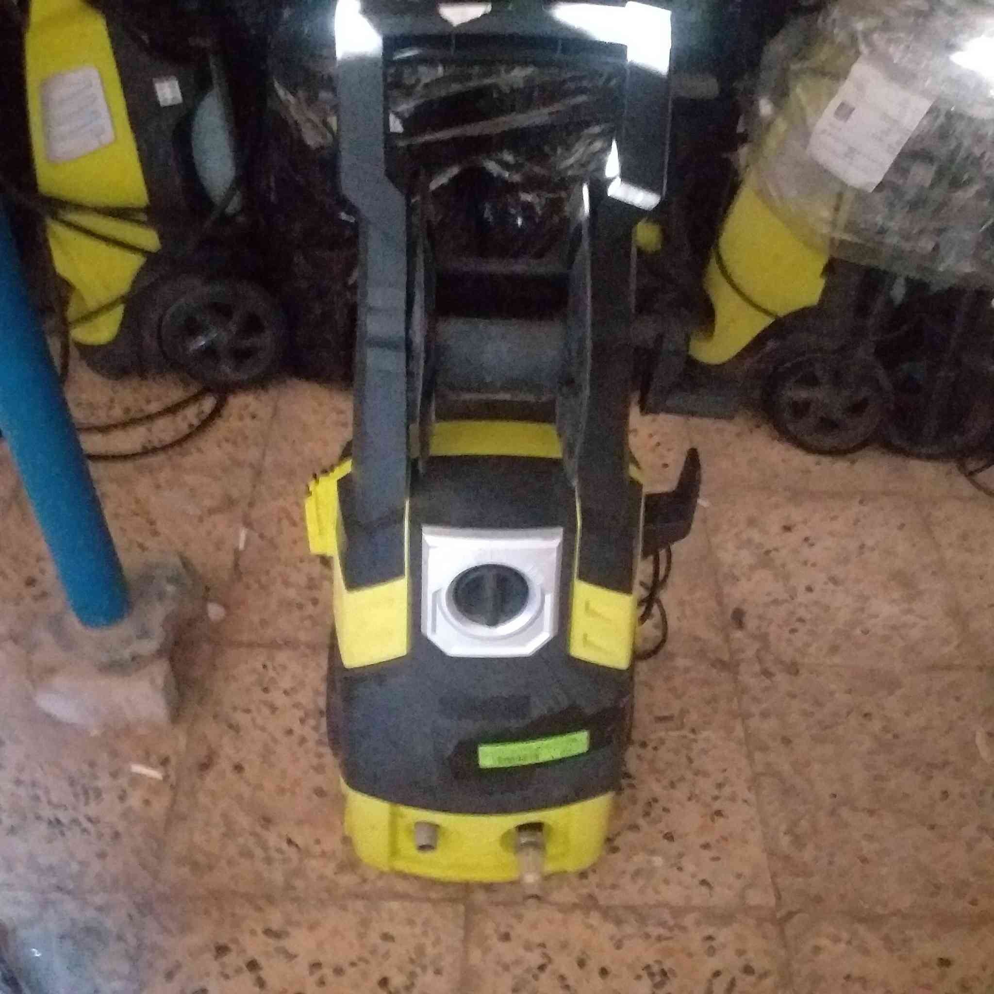 فارات ريوبي جمله عدد ٨٥ عنوان نجف كوفه رقم موبايل ***********
