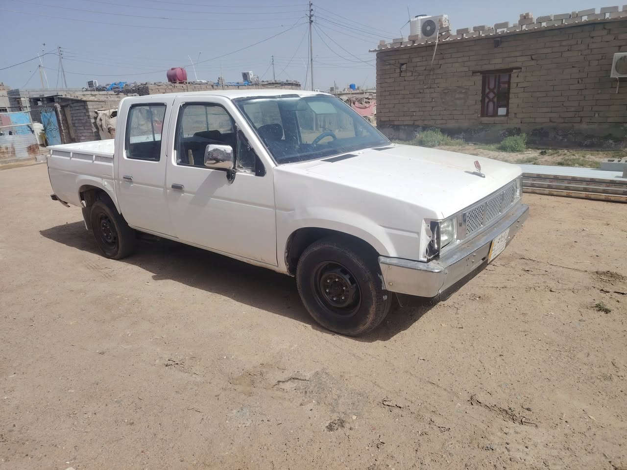 سياره نيسان موديل 89تعمير جديد كير ومحرك ونجي 6 سلندر دواخل وكشره جديد وشراي يتصل وانا خادم هذا رقمي *********** هذا رقمي الثاني *********** ونا
