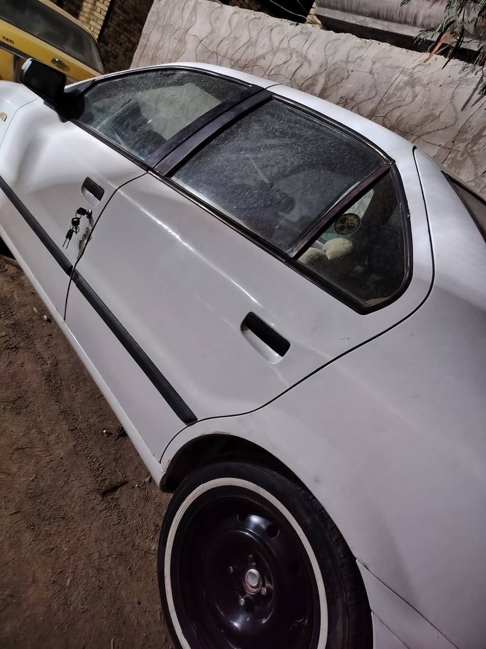 سلام عليگّم سمند مـديل 12 بس جاملغ الايسر المامي امبدل سياره حلوه 45 حـله بثوره ***********
