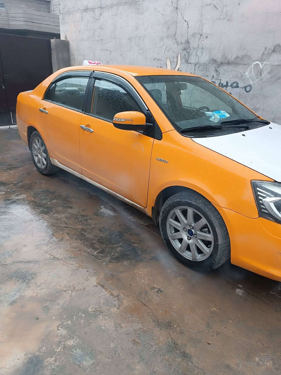 جيلي موبل كير ومحرك كورلا نحله 1800 رقم بغداد للبيع فقط صدر  امامي اخلفي جديد تخم تاير جديد كهربائيات كلهة شغالة  نقص مبيها تدفئة تبريد شغالة سيارة كل نقص مبيها نصبتهة تخبل  
مكانها خانقين  
***********
