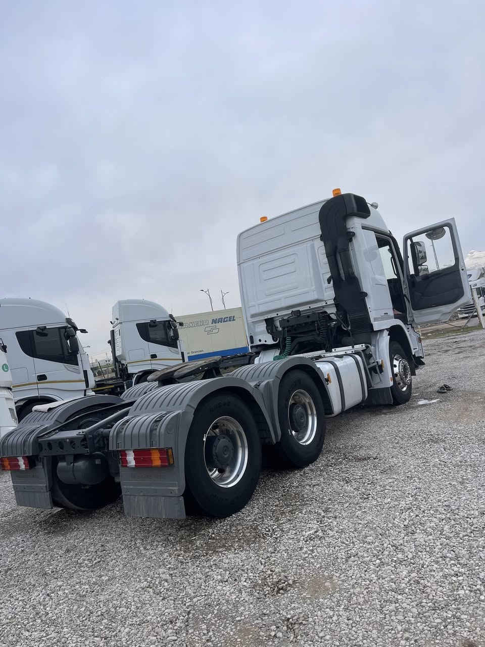 actros.  2648.    2017.   عنوان السليمانية مع رز بصرة.  ***********
