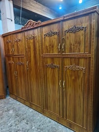 غرفة نوم جديدة السعر ٧٥٠  شد ونقل داخل بغداد مجاناً  للتواصل ٠٧٧٠٢٩٤٤١...