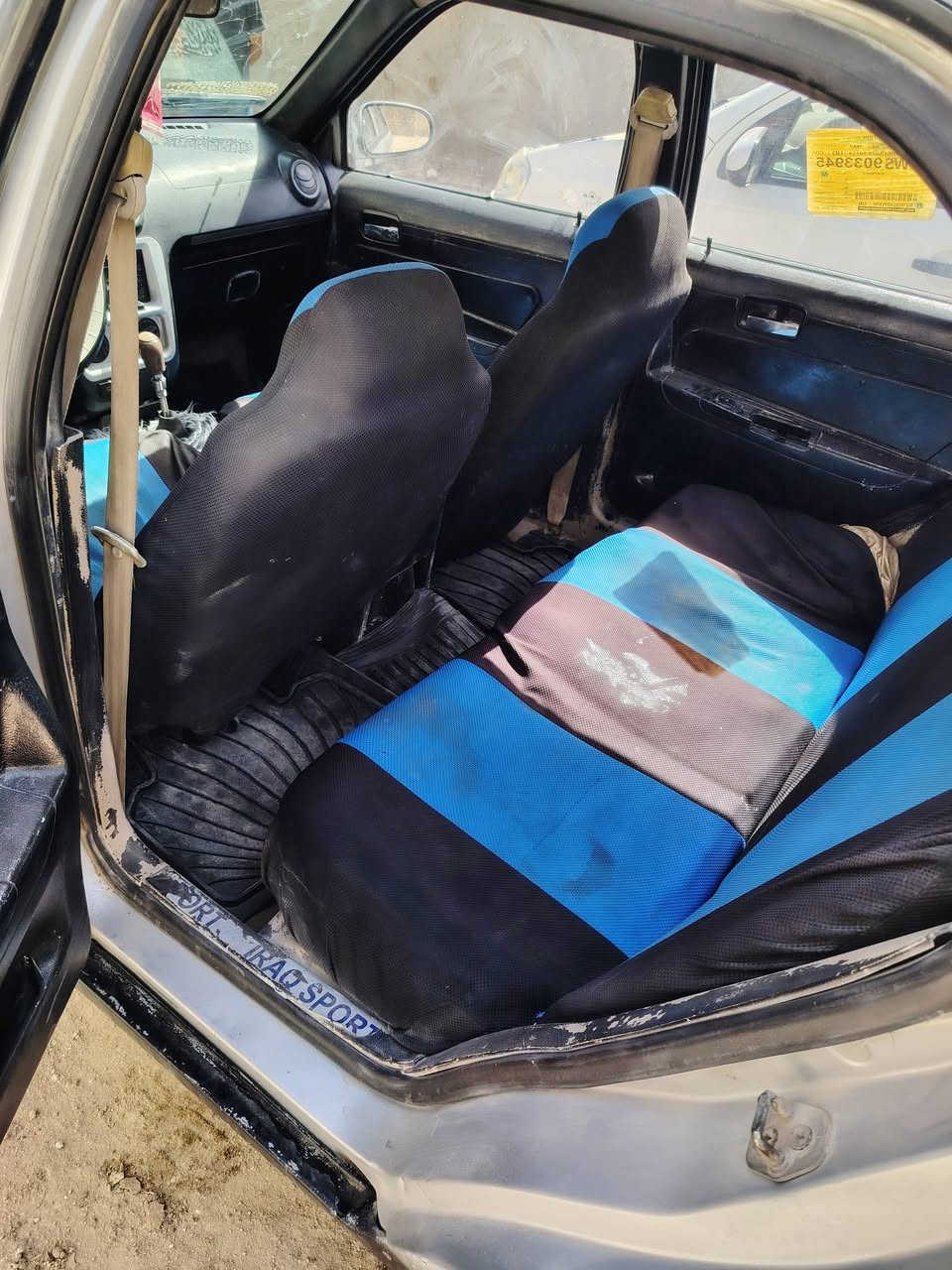 السلام عليكم من رخصة مدير الكروب سيارة سي كي موديل ٢٠١٢رقم قادسية كير مكينة خير من الله سنوية جديدة السيارة بسمي مداور ثاني يوم السعر ٢٣ ورقة وبيهة مجال لشراي مكان السيارة نجف كوفة   مكلف بالنشر هذا رقم صاحب السيارة ***********
