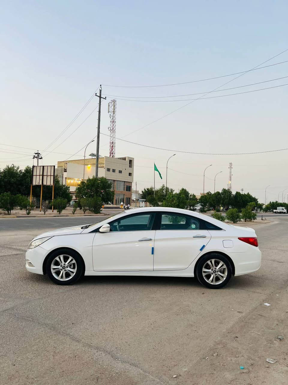 سلام وعليكم سوناته وارد كوري مديل 14 كفاله عامه من ضربه وفتح وتبديل فقط قطعه واحده صبق وباقي مكفول سياره جديده ستعال شخصي بكاني بصره سعر 117 سياره احله من صوره شرط *********** الرياض, السعودية
