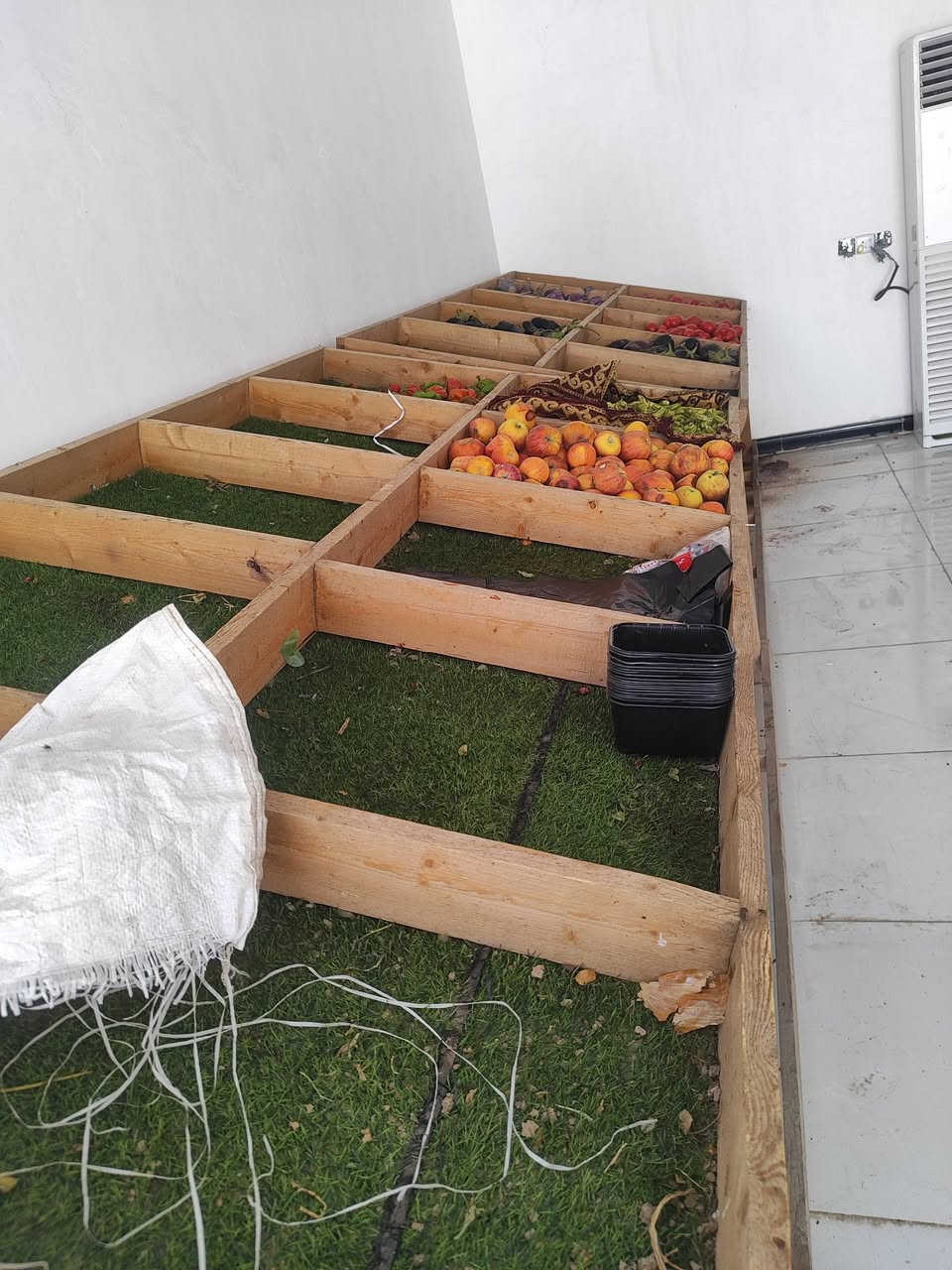 ميوزه مخضر ثنين خشب وثنين حديد تفصال شغلهن مرتب مااحتاجهن واريد ابيعهن قيم باليرضي رب العالمين يعجبنك راسل عليهن مايعجبنك الف هَــْـِْـْْـِلاّ بيك الخاص مفتوح او الاتصال ***********ناصرية مركز
