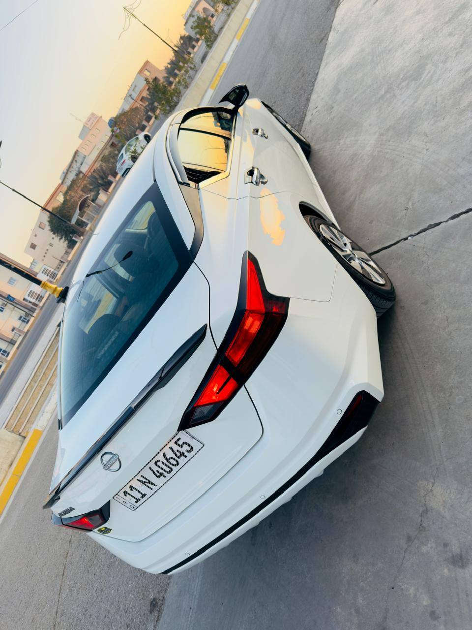 السلام عليكم ورحمة الله وبركاتة
نيسان التما موديل 2024 بيع او. مراوس. 
رقم بغداد بسمي 
بدون حادث اكلين تايتل 
دخول تقرير مياه امطار شغالة 
كفالة عامة من محرك كير كهربائيات 
ماشية 20 الف
مكان سياره ديالى بعقوبة
السعر 165
***********
