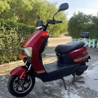 للبيع دراجة نظيفة  ملف ١٠٠٠ مكاني بغداد ٠٧٨٠٤٤٢٠٥٥٦ سعر  ٦٠٠