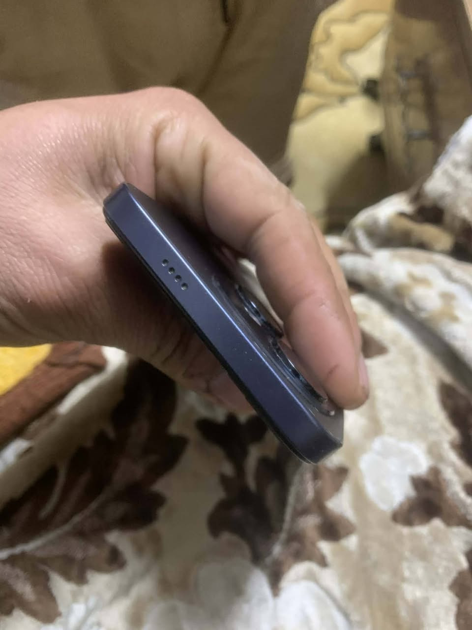 السلام عليكم موبايل تكنوا سبارك          موبايل جديد  ما مفتوح الجهاز كلوا شغال   الصوط فول  كامرات فول الجهاز نضافه 99   بل 100 ذاكره 64 السعر 85                             مراوسه هم عادي الي يحب يراسل الماشراي لا يكسر بل تلفون


**إذا كنت صاحب هذا الإعلان وتريد حذفه لأي سبب، رجاءا أرسل رسالة إلى الدعم الفني**