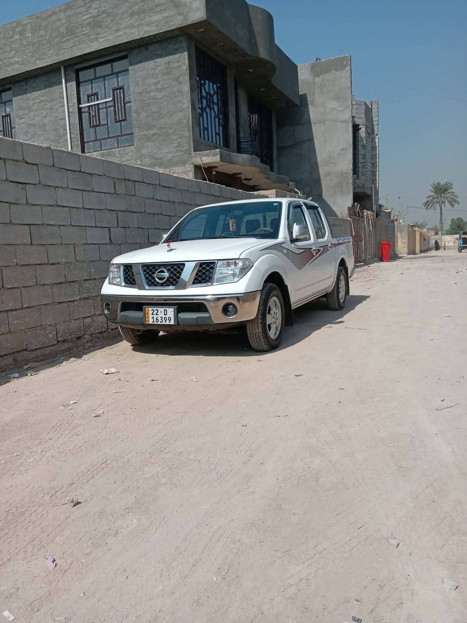 السلام عليكم نيفارة للبيع 2012 كفالة عامة مكينة مجفتة درجة اولة رقم اربيل تحويل ثاني يوم  مكان السيارة واسط الصويره السعر 110 وبيهة مجال اتصل عل رقم ***********
