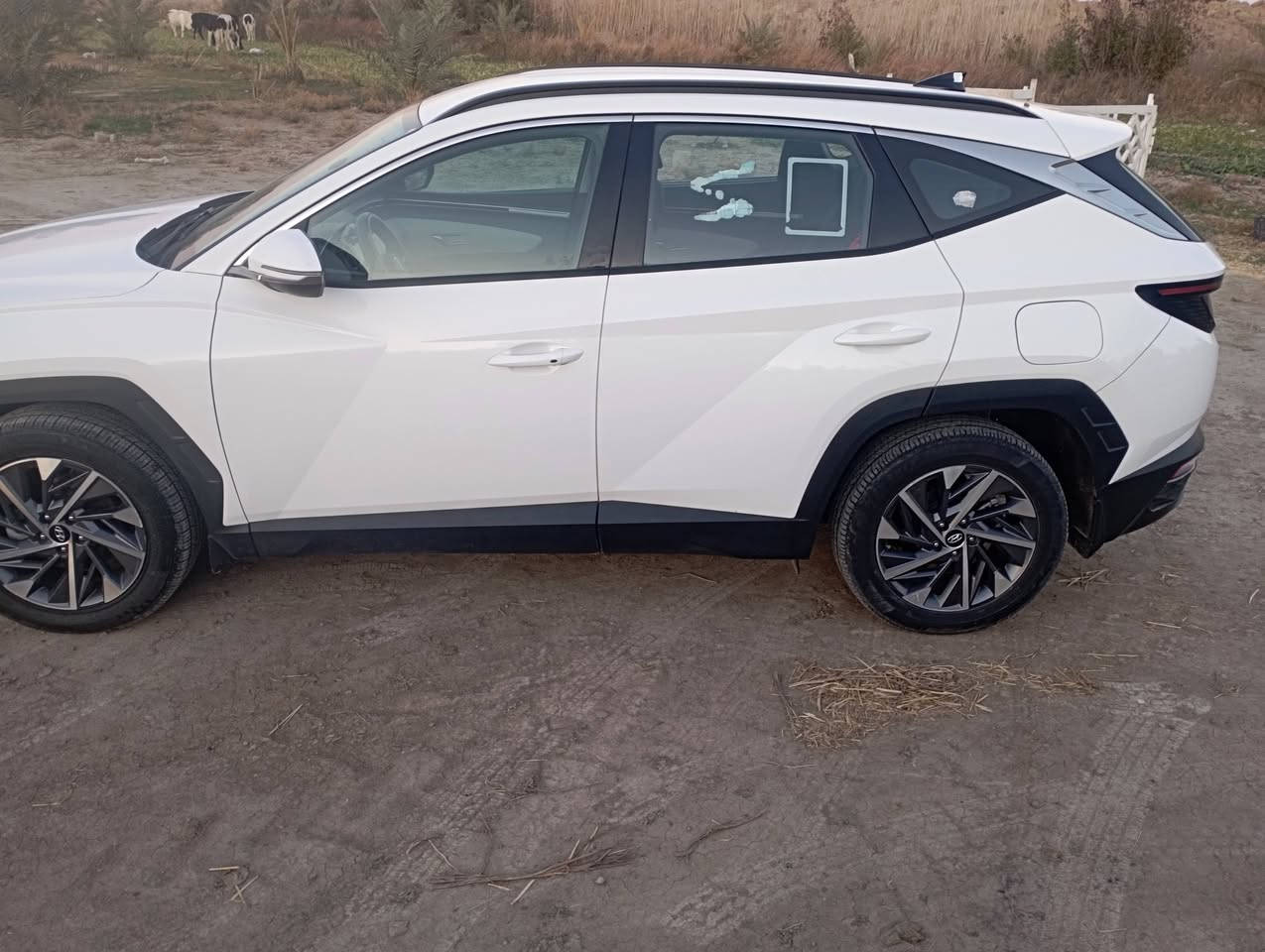 سلام عليكم
توسان مديل 2022

للبيع 

سياره جديده 

ماشيه 60الف 

تخم تاير  

باتري جديد 

رقم صاحب سياره ***********
