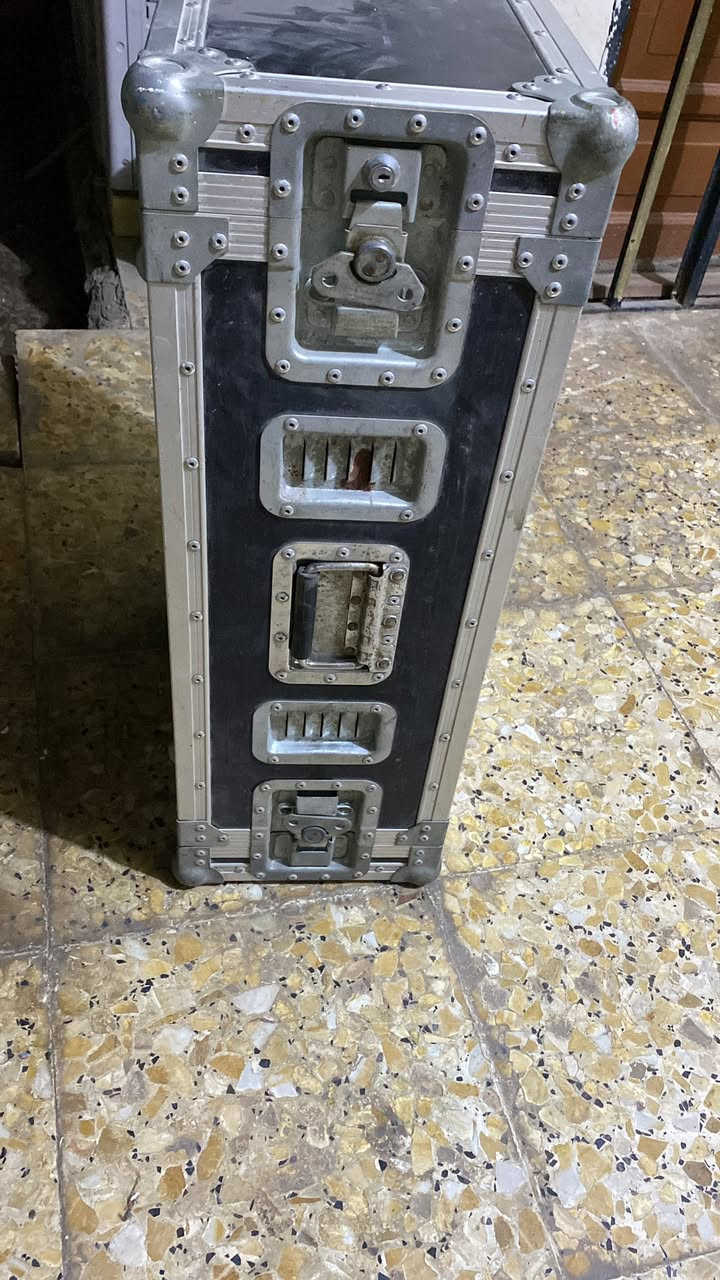صندوك مكسر صوت للبيع بغداد 200بي مجال ***********
