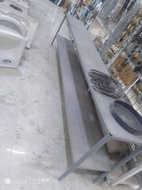 للبيع ميز مال محل الطول 3 امتار تقريب المتر السعر 50 وبي مجال شراي يخا...