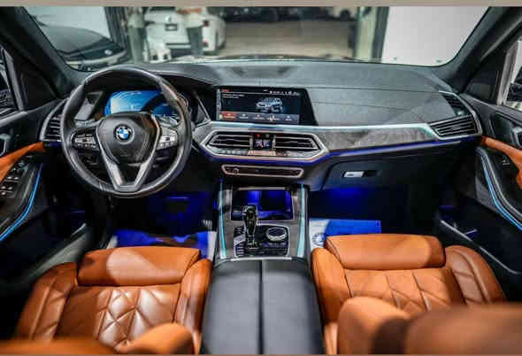 BMW X5 S Drive40i
موديل: 2023
محدث كت M2024
سلندر: 6 سلندر 

وارد امريكي

ممشى : 27 الف كيلو 

مواصفات: 

كاميرا 360 سقف بانوراما صندوق كهرباء تحكم على المنحدرات مقاعد تدفئة بعد هواي مواصفات 

السيارة نضيفة كلش تخم تاير جديد ادامة كاملة 

حادث امريكا والسونار مرفق بالصور 

بابين مبدلة وجاملغ امامي يسار صبغ بدون ايرباك بدون دواخل

مكان السيارة بغداد 

السعر 410وبيهه مجال

***********
