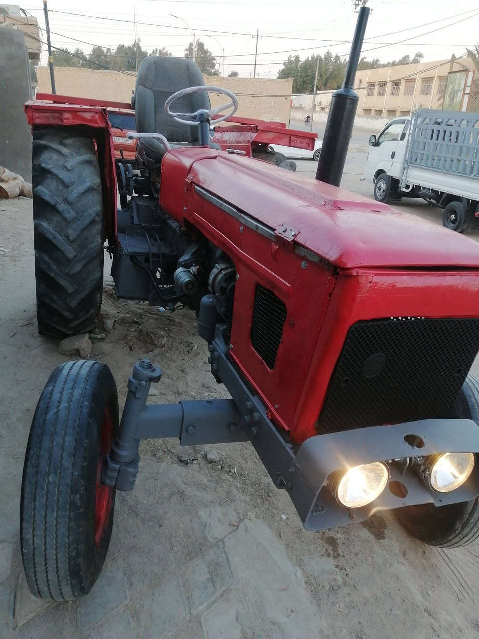 عنتر للبيع موديل 90
كلشي بيها يشتغل حته الهورن
السعر 2 و 750
المكان ذي قار قضاء البطحاء
***********
