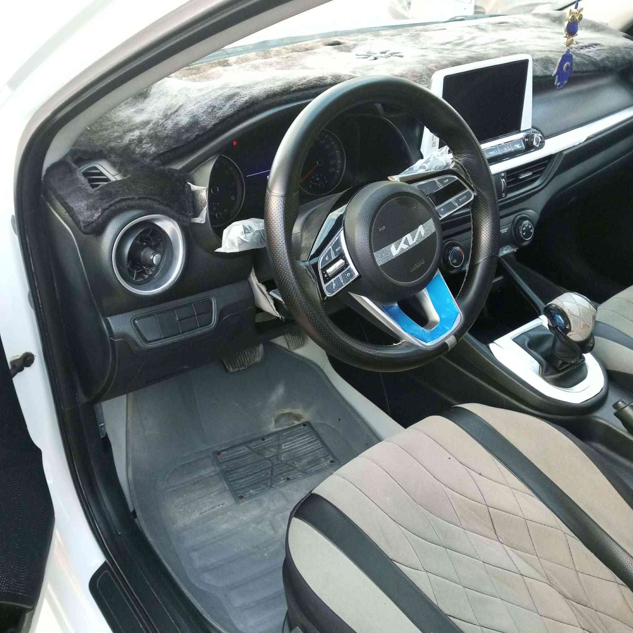 سلام عليكم سياره سيراتو موديل 2023 سياره مكفوله كفاله عامه مكان سماوه السعر 178 بيه مجال رقم راعي سياره خليجي مكينه الفين رقم راعي سياره ***********
