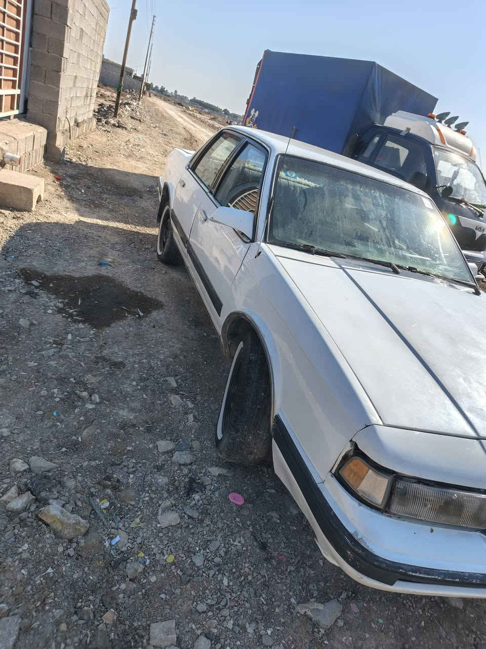 سلام عليكم الودز موبيل موديل 90 رقم نكليزي ابسمي تحويل اثاني يوم مكينه  كير سدر كله جديد  تخم تاير جديد  لمكان حسينية المعامل ***********السعر 35وبيه مجال
