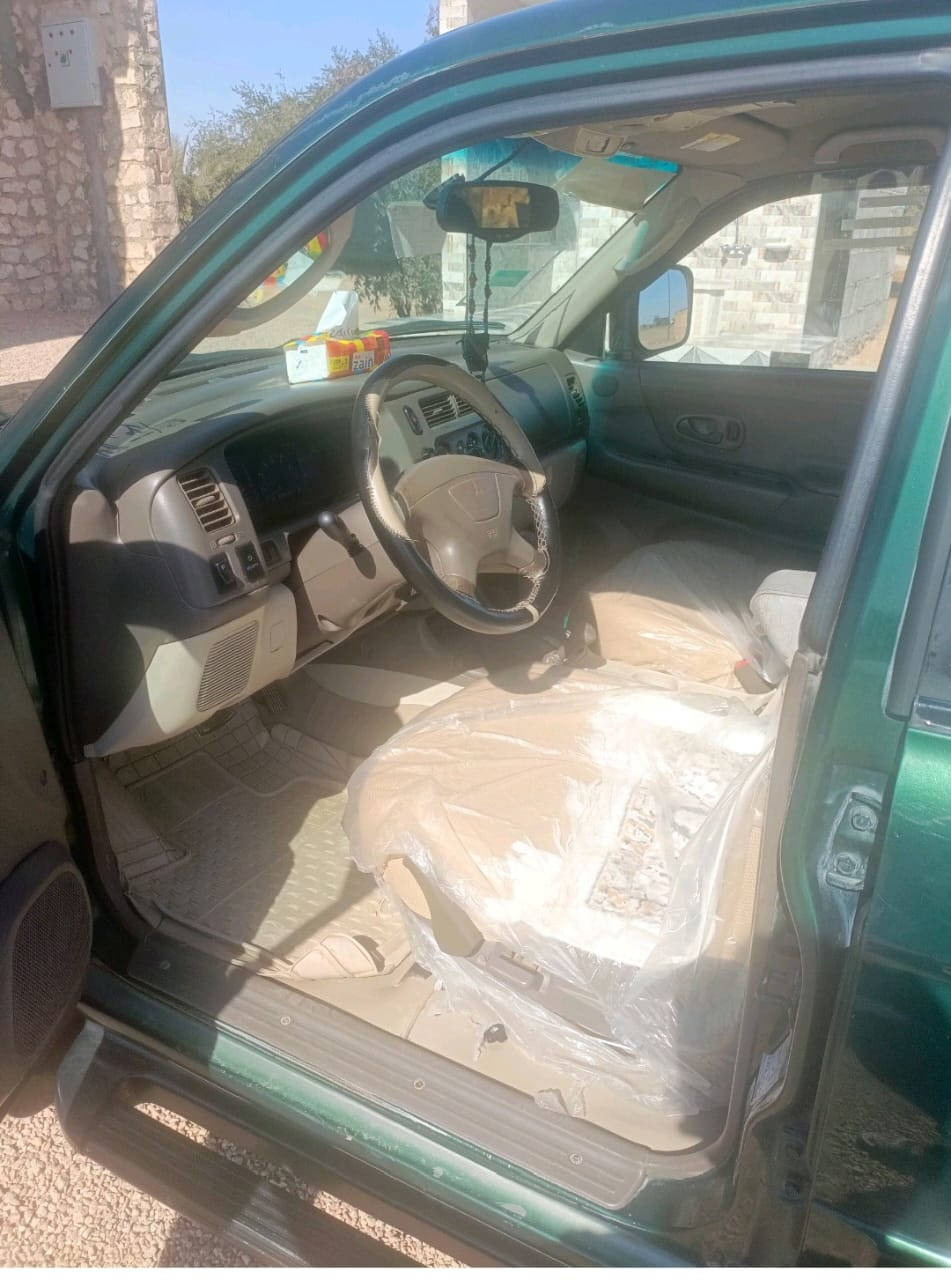 سلام عليكم سياره مونتيرو موديل 2000رقم اربيل  مكينه كير بلاديات مكفوله كفاله عامه بيه فقط البنيد مصبوغ سبب جراد سعر 80وبي مجال ستفسار عل رقم ***********
