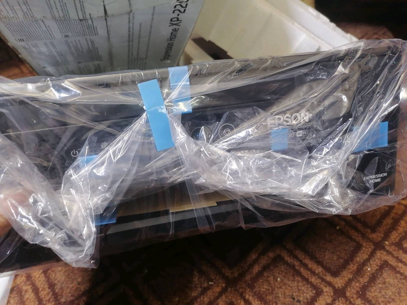 طابعة ابسونxp 2200 ملونـة جديدة امزون بريطاني UK
و كاترج الحبر اربع الوان موديل الكاترج 604XL 🖨✒ epson xp 2200️
اللون الاسود 500 ورقة 🧾
الالوان 350 ورقة
 100 ألف واصل لباب بيتك 📢