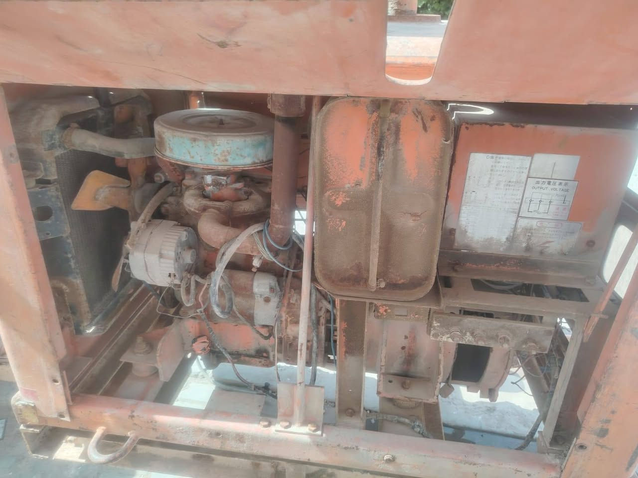 مولدة كابوته ياباني 12Kv شغالة مكاني بغداد للبيع للاستفسار الاتصال على هذا الرقم ***********
