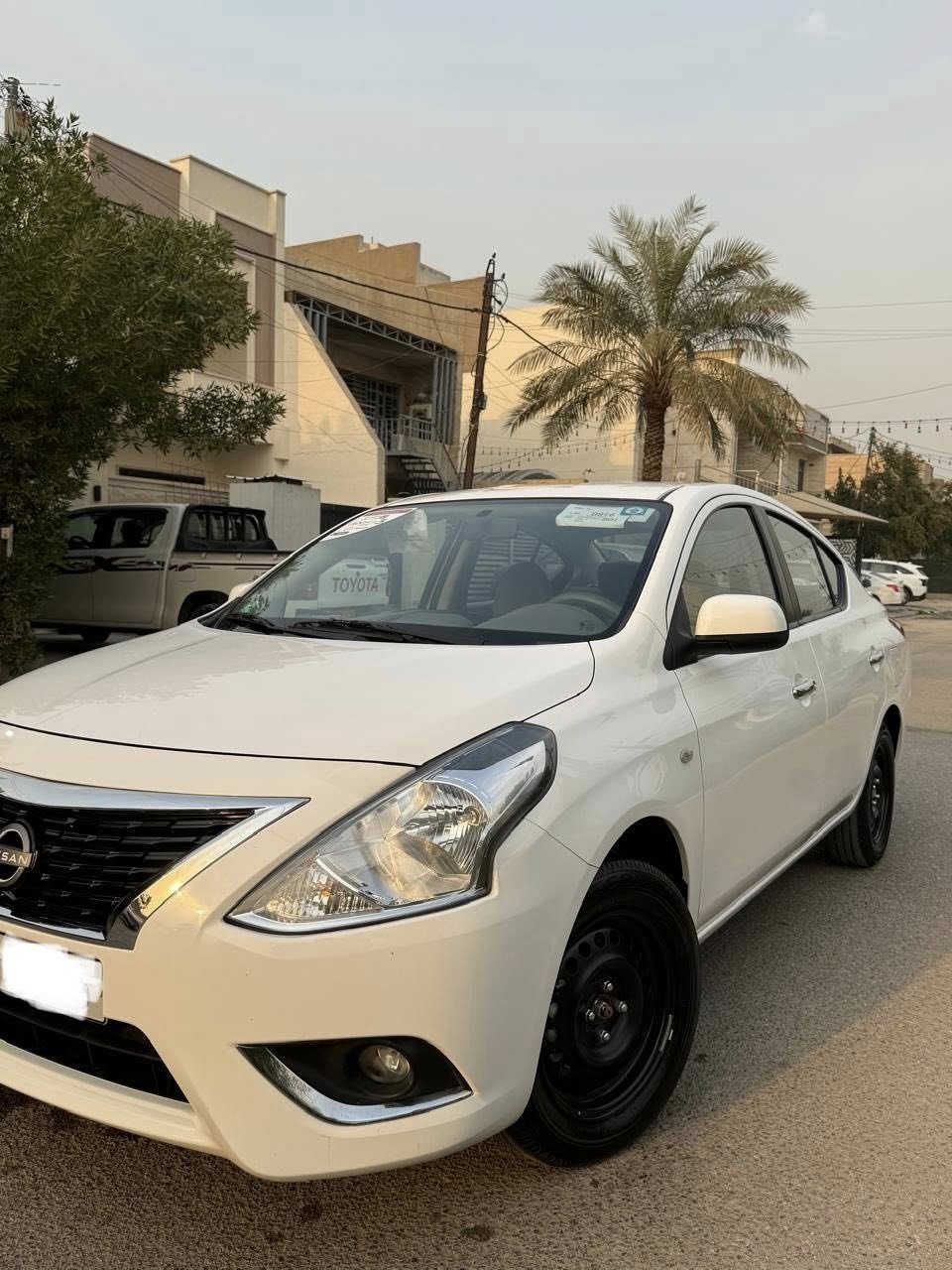 نيسان صني هندي وكالة السور ام ضمان 3 سنوات او 💯 الف
موديل 2024  سيار بوضع الزيرو ماشي 17 الف فقط السبير منازل و كبات و غرضان شركه كله بيهن بعدهي مامفتوحات

سيار مكفول كفاله عام من كلشي عده بارد اصبعين بسيط جداً 

سيار بسمي تحويل ثاني يوم 

مكانه بغداد

***********
