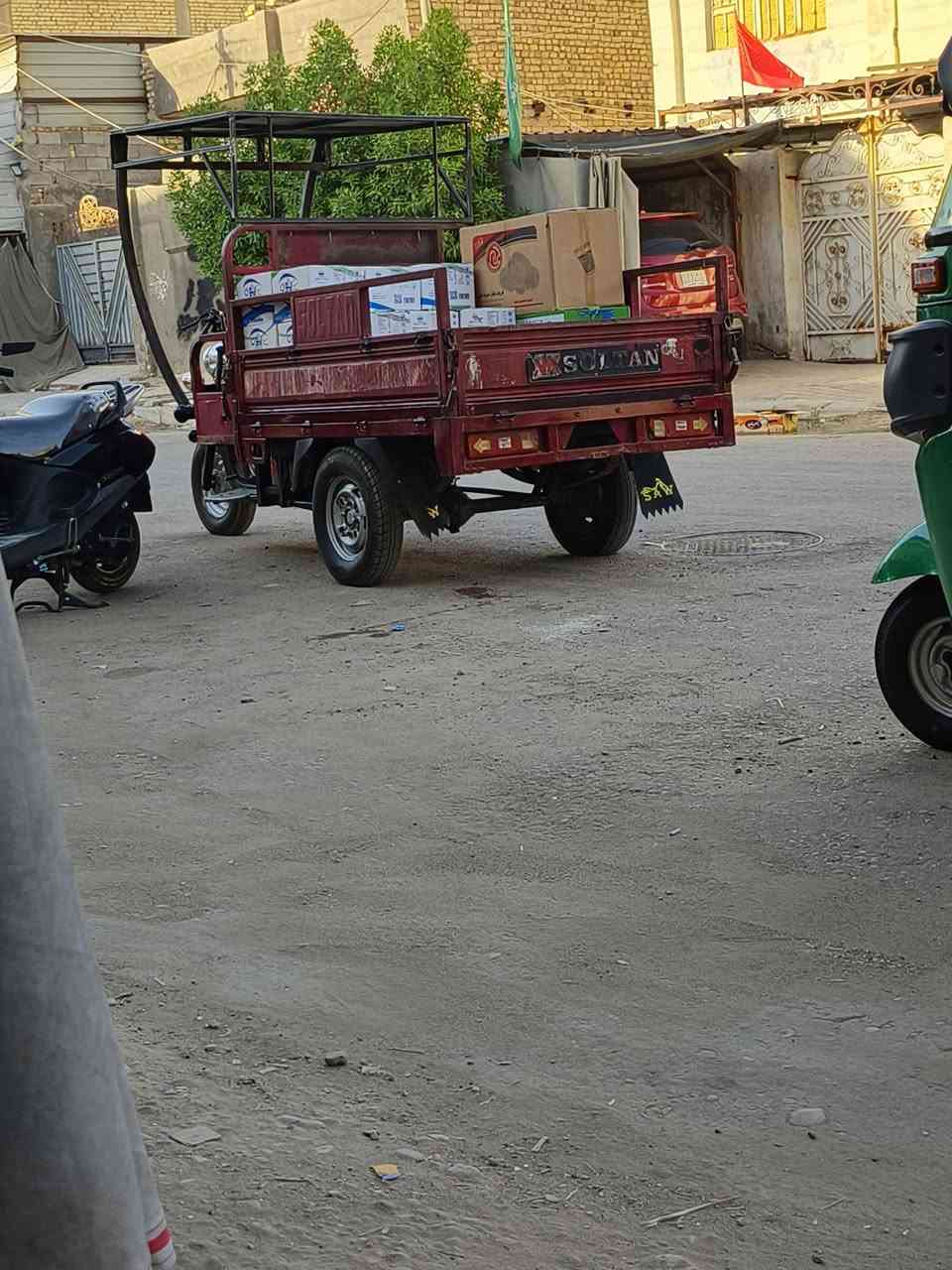 سلام عليكم ستوته سلطان موديل ١٨ اوراق اصولي كهربائيات شغاله سلف هندر  تاخذها ترايك وين ما تريد ستوته نضيفه بمعنى الكلمه وحلى من الصوره سعرها مليون وتسعميه بيها مجال للشراي للستفسار خاص او الاتصال علا الرقم***********
