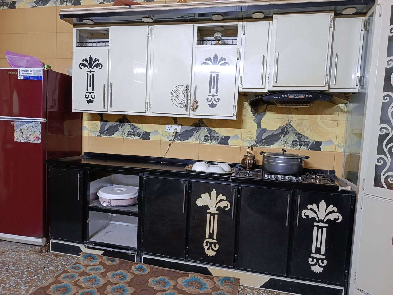 السلام عليكم كاونتر مع ملحق نضيف اشتريته اقصاد واريد ابيع الكاونتر طوله 3 والزاويه متر والسنك مترين نص كامل مكاني بابل الحله ابي غرق السعر هاص


**إذا كنت صاحب هذا الإعلان وتريد حذفه لأي سبب، رجاءا أرسل رسالة إلى الدعم الفني**