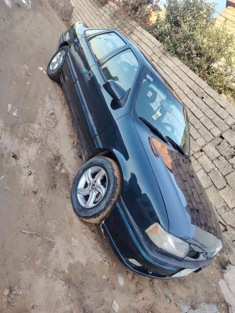 السلام عليكم اوبل فكترا للبيع موديل 1993 مكينه 20 بالشرط سنويه  لل 28  رقم كركوك سعر 42 ورقه وبي مجال عنوان السياره بيجي  مكفوله من كل عيب فقط رش جماليه  رقم مبايل ***********
