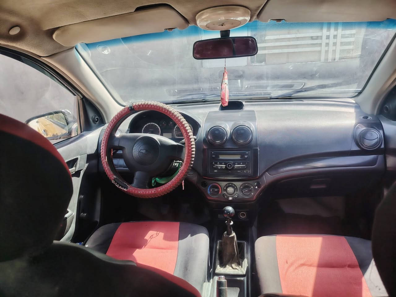 السلام عليكم افيو للبيع موديل 2008  السنويه ل 2029رقم قادسيه  رقم انكليزي السياره مكفوله من الضربه صبغ عام السياره جاهزه تخم تاير دوشمه تخبل  تبريد ثلج تدفئه حداديه كيرمكفولات مكينه خير من الله مكان السياره نجف شارع كربلاء $السعر47.او بيه مجال قليل
لتواصل ***********
            ***********
